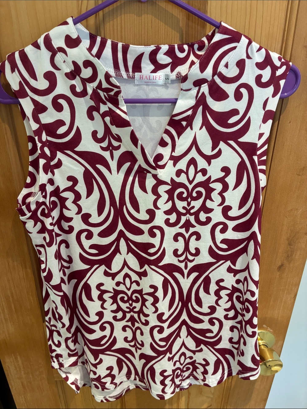 Alife Women's Maroon and White V-Neck Printed Camisole